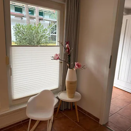 Vakantiehuis Inselglueck Unter Reet 100 M Zum Haus 2