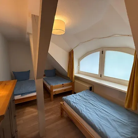 Vakantiehuis Inselglueck Unter Reet 100 M Zum Haus 2 *